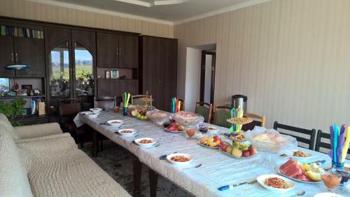 Hostal Gulnara Guesthouse