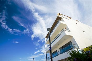 Playa Linda Hotel