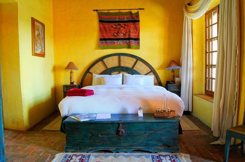 Hacienda Sepulveda Hotel & Spa