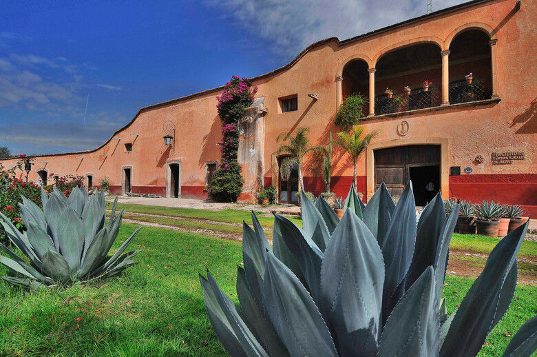 Hacienda Sepulveda Hotel & Spa