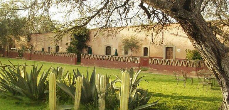 Hacienda Sepulveda Hotel & Spa