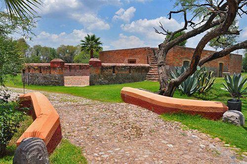 Hacienda Sepulveda Hotel & Spa