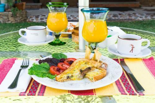 Paradise Hotel Boutique & Lounge