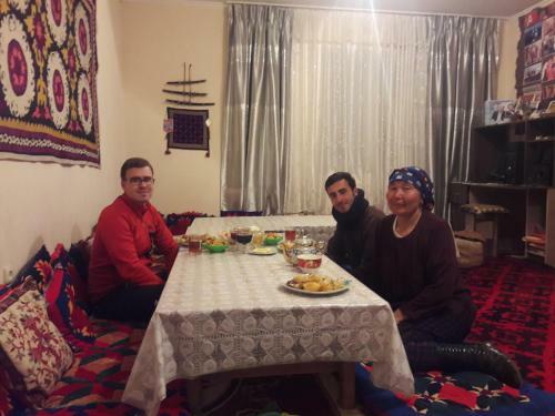Hostal Guest House Guljan