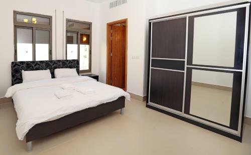 Hotel Tala Bay Residences