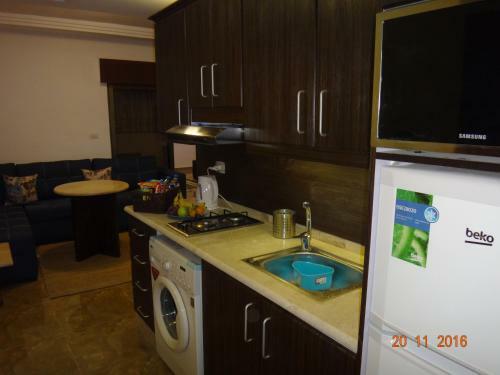 Royal Luxury Apartments & Studios 2