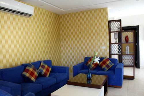 Villa Bouga Compound
