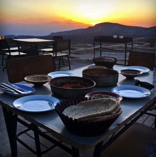 Dana Moon Hotel