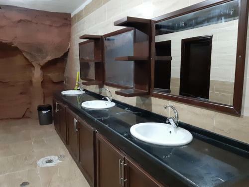 Bedouin Tours Camp