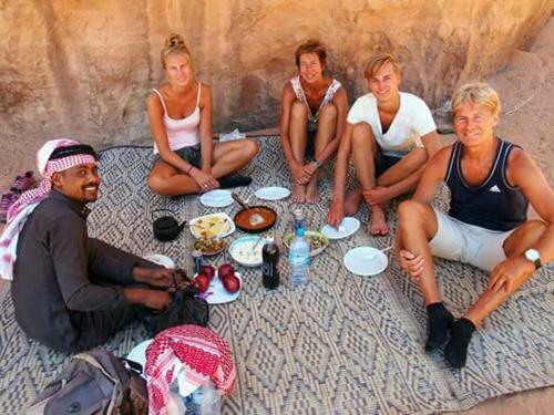 Bedouin Tours Camp