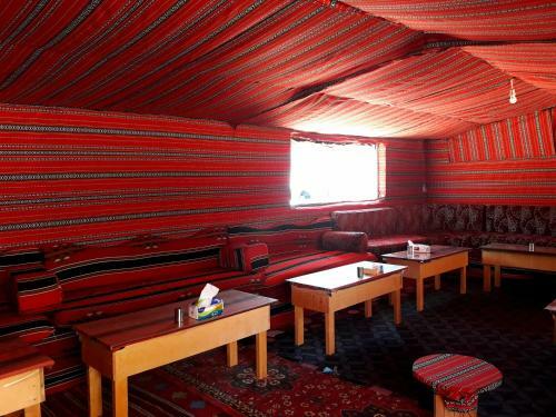 Bed & Breakfast Martian Camp 2