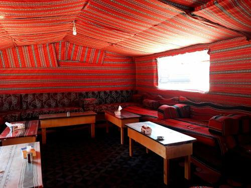 Bed & Breakfast Martian Camp 2