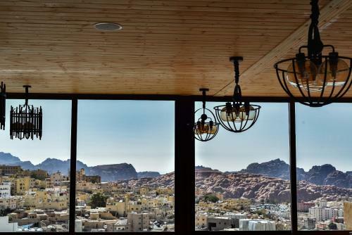 Town Season Hotel