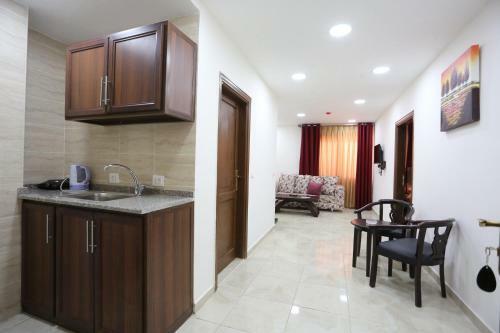 7boys Hotel