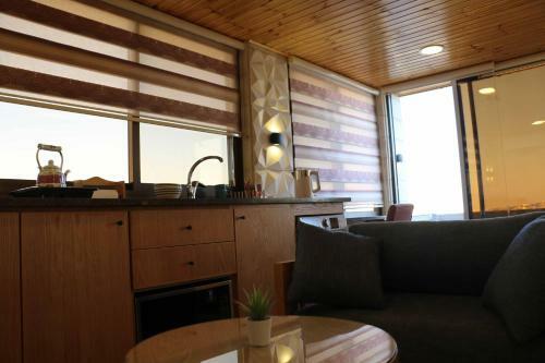 Aqarco Sanar Apartment