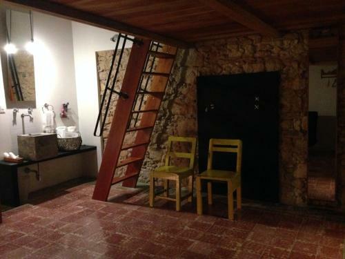 Hotel Hoster�a De R�o - C92