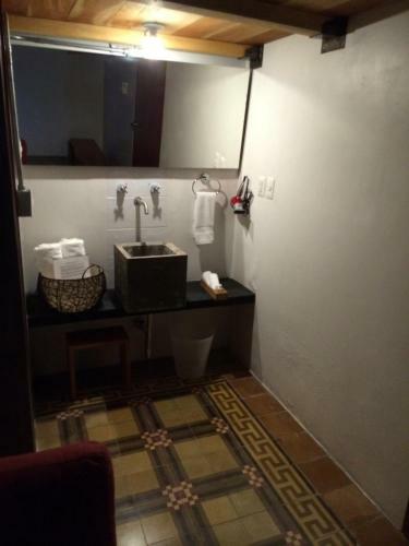 Hotel Hoster�a De R�o - C92