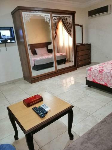 Apartamento Al Hadeer Suites Hotel