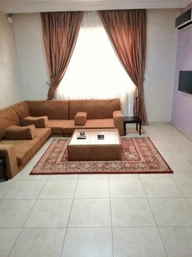 Apartamento Al Hadeer Suites Hotel