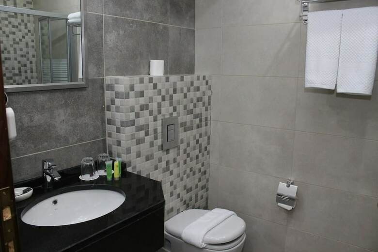 Rayshan Hotel