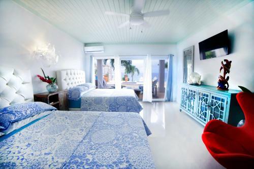 Villa Morgans Cliff With Chef/maid