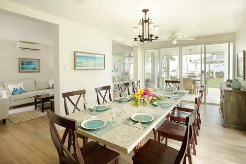 Coral Cay Villas