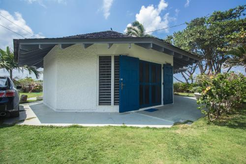 Villa Island Breeze