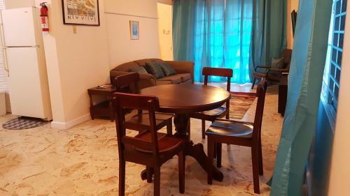 Apartment At The Seville