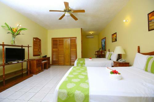 Hotel Merrils Beach Resorts Lll