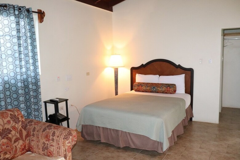 Hotel The Sov Resorts