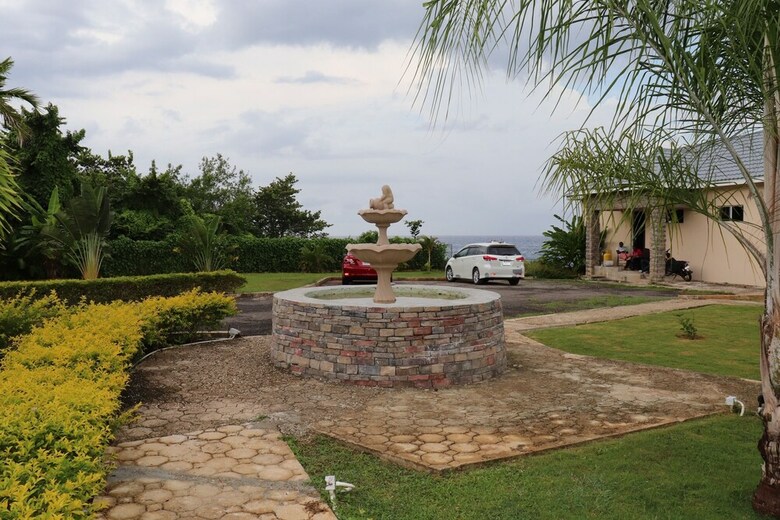 Hotel The Sov Resorts
