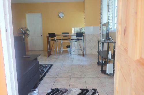Apartamento Under The Mango Tree *sunny Apt W. Airport Shuttle