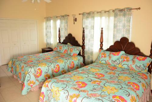 Hostal Pines Vacation Rental