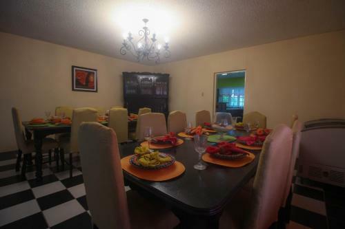 Posada Kenwood Villas & Suites