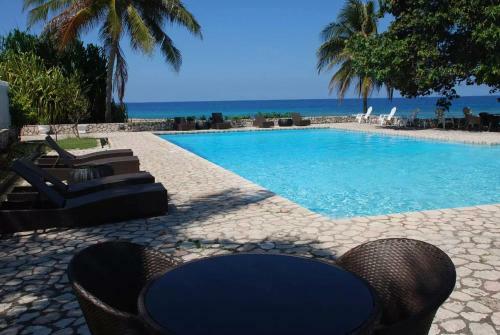 Apartamento Luxury 2br Home Facing Beach W/pool Montego Bay #5