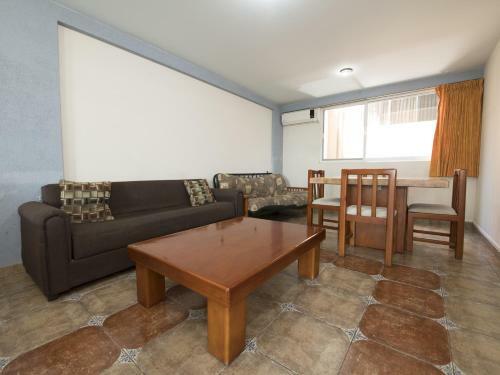 Suites De Reyes
