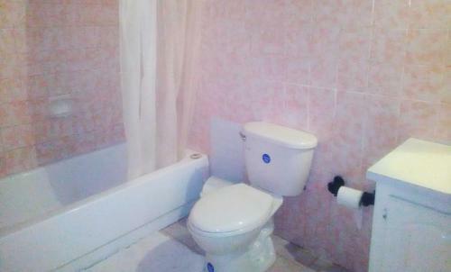 Hostal Cozy Coco Guest House