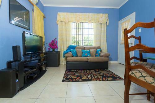 Wellington Cove Apartment