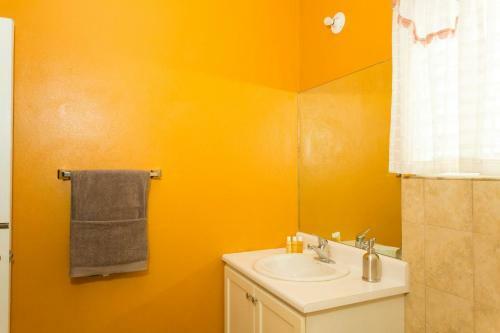 Wellington Cove Apartment