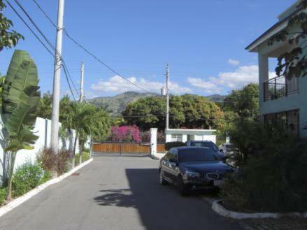 Wellington Cove Apartment