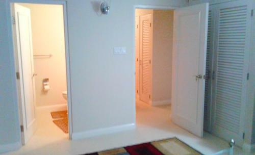 Fern Court Apartment @ Richmond