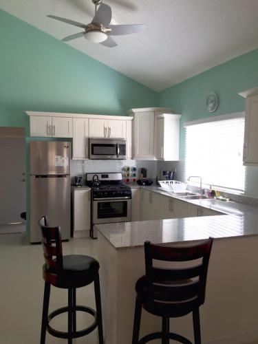 Caymanas Estate Two Bedroom Suite