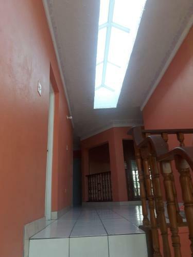 Hostal Sunshine's Luxury Castle