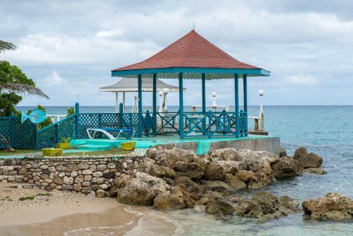 Apartamento Crissanns Tropical Suite