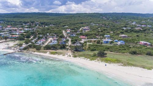 Beach Palms Villa
