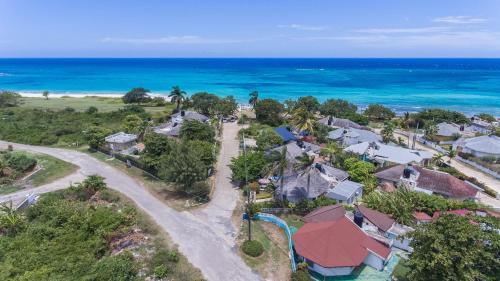Beach Palms Villa