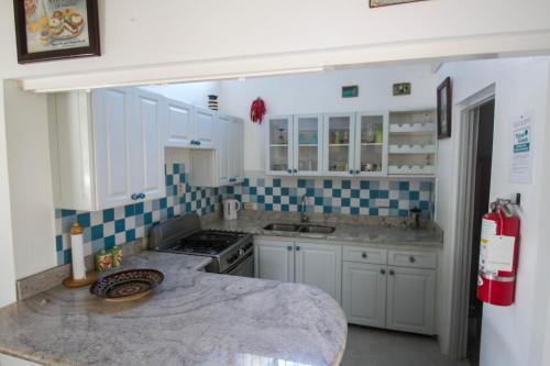 Beach Villa Yellow Canary