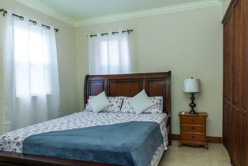 Modern Duplex Apartment 24/7 Security Pool