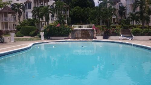 Apartamento Sky Castles Apt H6