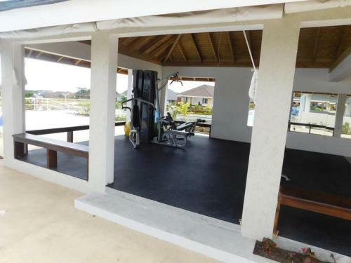 Villa Ocho Rios Under The Coolshade III